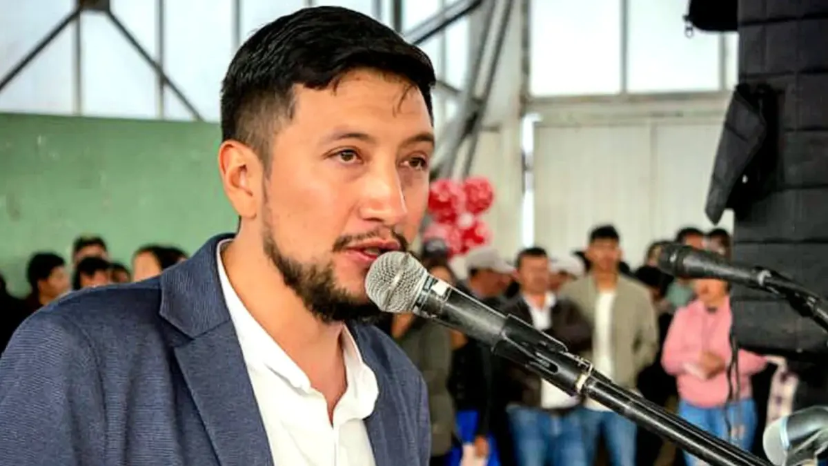 En Teusaquillo: en medio de robo hirieron a bala al alcalde de Ospina, Nariño 1 En Teusaquillo: en medio de robo hirieron a bala al alcalde de Ospina, Nariño Un presunto intento de hurto terminó en un ataque a bala contra Nixon López, alcalde del municipio de Ospina, Nariño.