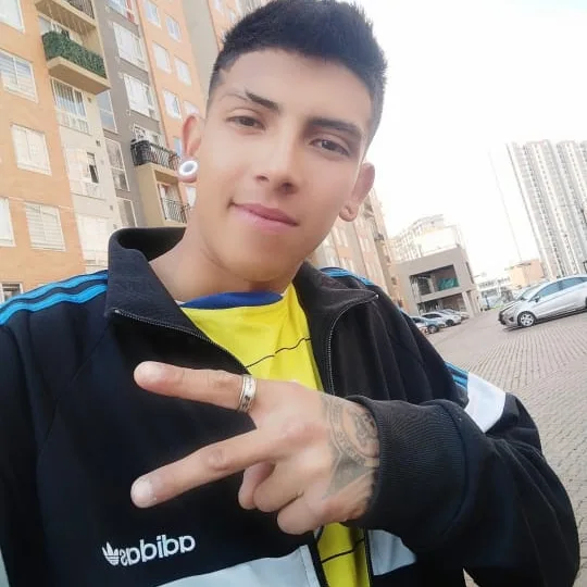 Familia de Hernán Peñaloza completa 24 días sin noticias de su paradero 1 Familia de Hernán completa 24 días sin noticias de su paradero