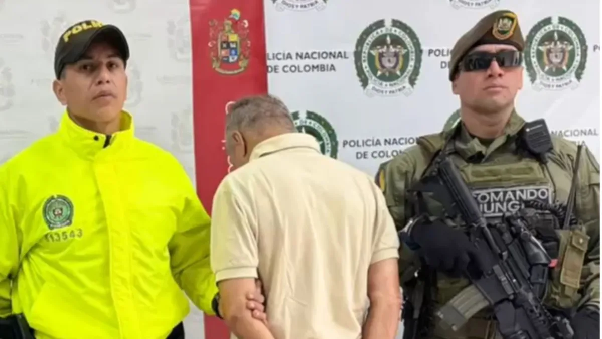 Fue capturado y será extraditado alias 'Gustavo', quien operaba en al menos 7 países Alias ‘Gustavo’, dedicado al narcotráfico en al menos 7 países, fue capturado en las últimas horas por la Policía Nacional de Colombia y será extraditado a Brasil.