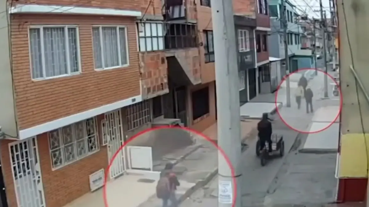Kennedy: adulto mayor muere tras robo en el barrio Roma 1 Kennedy: adulto mayor muere tras robo en el barrio Roma En un callejón del barrio Roma, en la localidad de Kennedy, quedó registrado el último recorrido de un hombre de 85 años que, sin imaginarlo, sería víctima de un hurto que terminó costándole la vida.