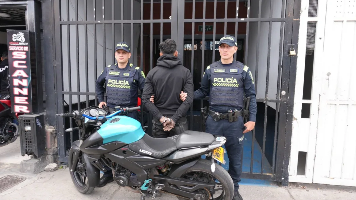 Operativo en la Primero de Mayo terminó con capturas y suspensión de locales