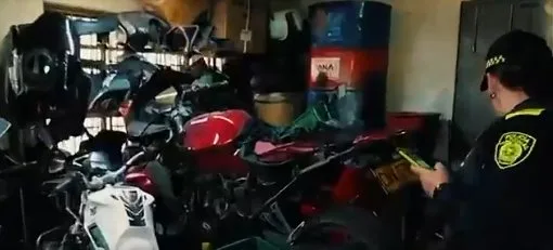 Operativo en la Primero de Mayo terminó con capturas y suspensión de locales