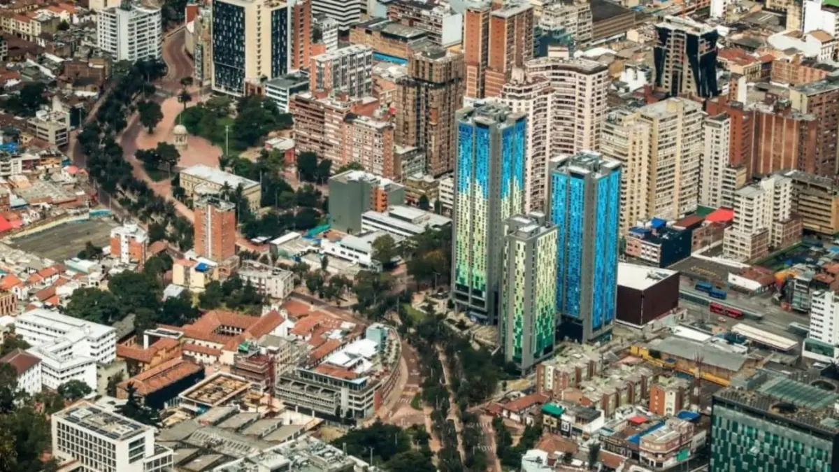 Lo que debe saber del Día sin Carro y Sin Moto para este 5 de febrero 6 Lo que debe saber del Día sin Carro y Sin Moto para este 5 de febrero Este jueves 5 de febrero de 2026, Bogotá vivirá una nueva jornada de Día sin Carro y Sin Moto, con restricción para vehículos particulares durante 16 horas. Conozca los horarios, las excepciones y cómo movilizarse en la ciudad.