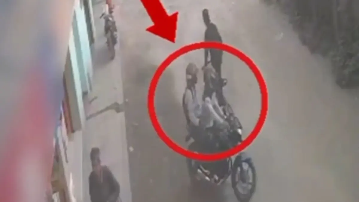 Soacha: duro golpe al grupo ‘Los Satanás’ con la captura de alias ‘Marco Pérez’ En medio de la ofensiva contra la extorsión y los homicidios que vienen golpeando a Soacha y varias localidades del sur de Bogotá, las autoridades le asestaron un golpe a una estructura criminal que tenía azotados a comerciantes y trabajadores del transporte.