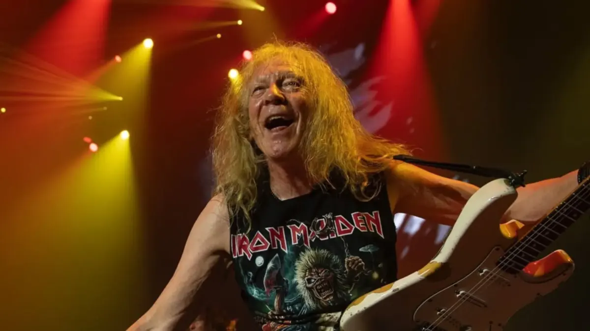 Iron Maiden debutará en las salas de cine Mientras que los fieles fanáticos esperan con paciencia la quinta presentación de la mítica banda británica Iron Maiden en Colombia, ya se anuncia el estreno en salas de cine de su documental autobiográfico.