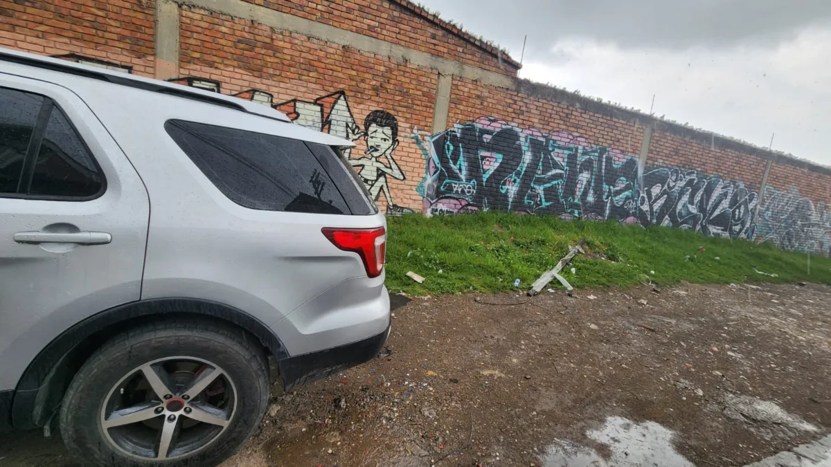 Macabro hallazgo de un cadáver abandonado en Argelia, Kennedy