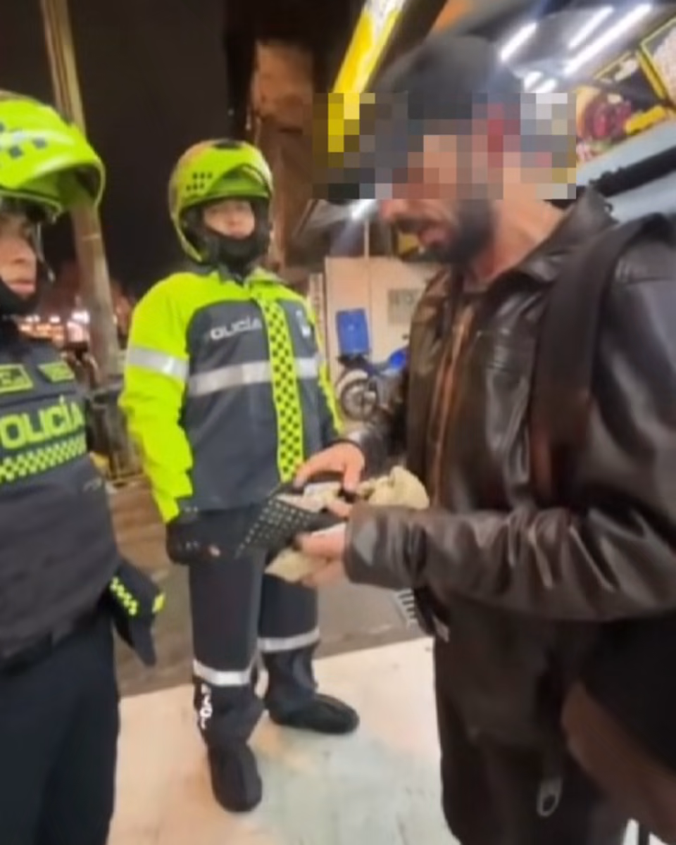 Mujer en Suba denuncia acoso por parte de un seguidor de TikTok Lo que comenzó como una interacción no deseada en redes sociales se ha transformado en una persistente amenaza para Hanna Lorena Bernal, una joven de 29 años residente de la localidad de Suba.