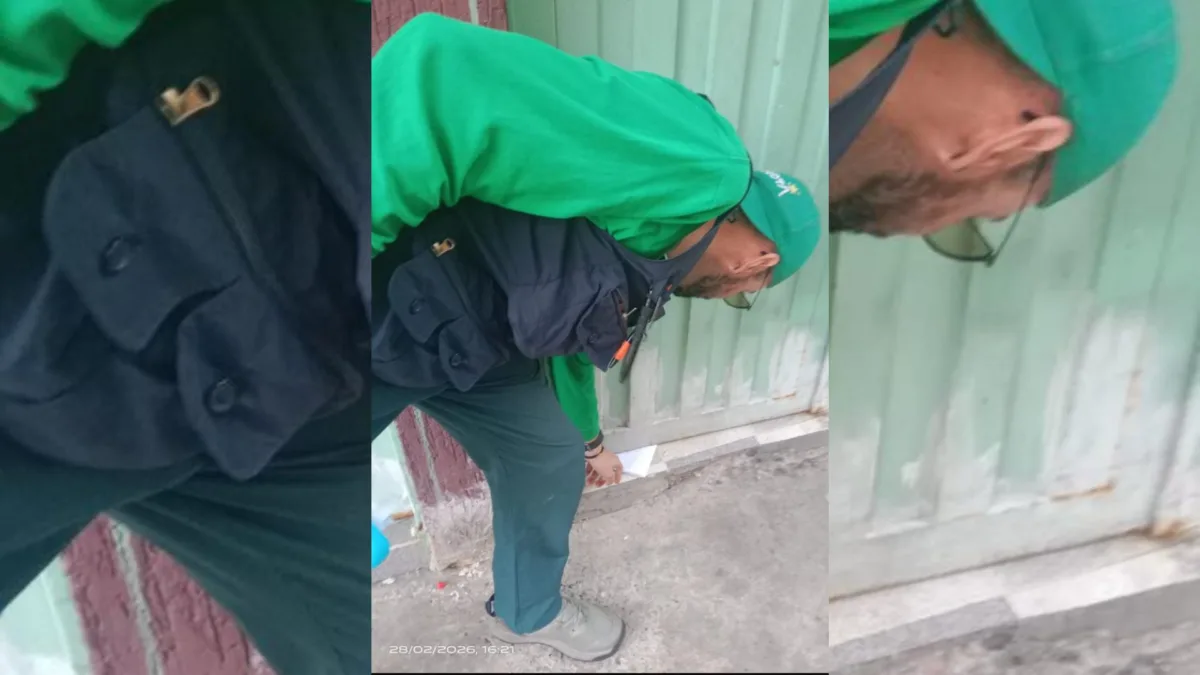 Rafael Uribe: rescatan a perrito en pésimas condiciones bajo el cuidado de una adulta mayor 1 Rafael Uribe: rescatan a perrito en pésimas condiciones bajo el cuidado de una adulta mayor El Instituto Distrital de Protección y Bienestar Animal (IDPYBA) informó el rescate de un perrito en la localidad de Rafael Uribe que estaba al cuidado de una adulta mayor con diferentes condiciones de salud mental y que tendría al animal en condiciones deplorables.