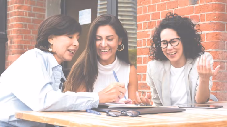 ¡Aproveche! Hay 100 becas internacionales para mujeres de Soacha y Bogotá