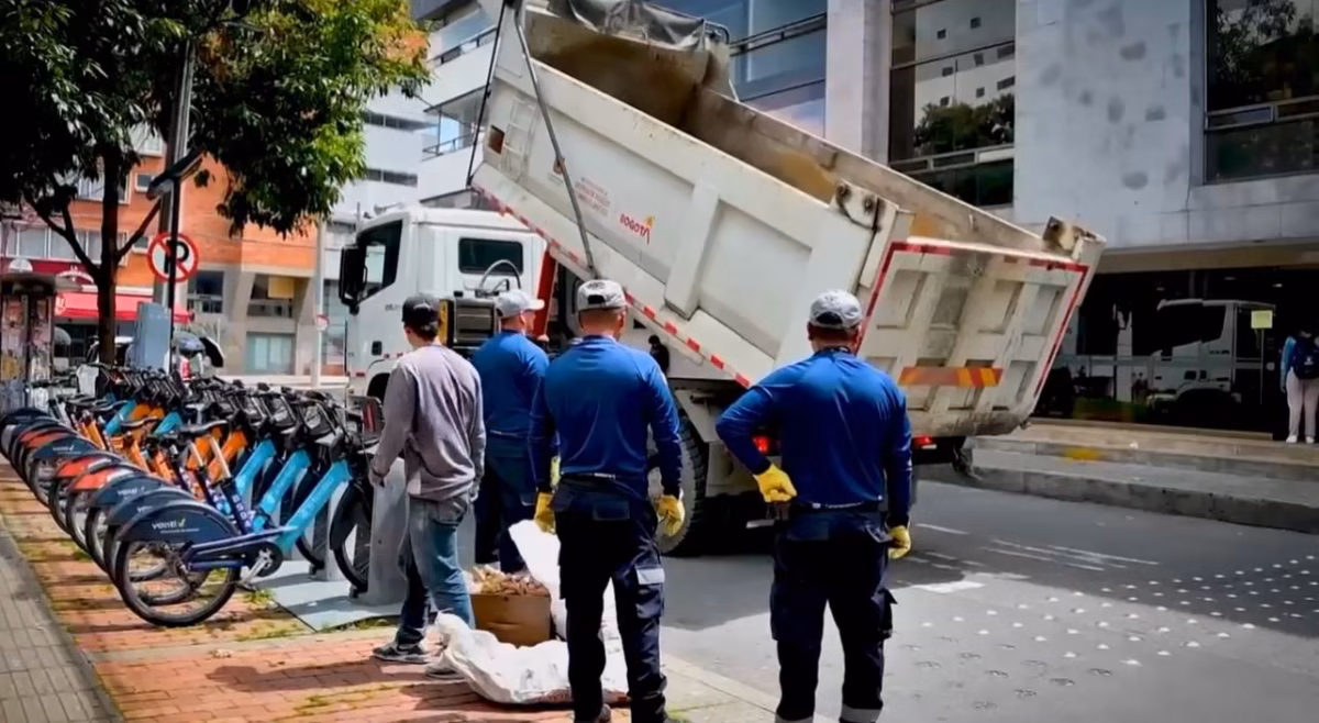 ¿Ya alisto sus papeles para la vacante de Gestores del Orden? Ya los podrá enviar Para aquellas personas que estaban esperando la apertura de la convocatoria, ya es oficial: a partir de hoy pueden enviar sus papeles para convertirse en gestores del orden y acceder a una de las 780 vacantes.