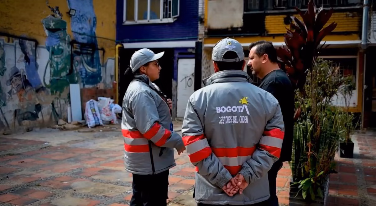 ¿Ya alisto sus papeles para la vacante de Gestores del Orden? Ya los podrá enviar Para aquellas personas que estaban esperando la apertura de la convocatoria, ya es oficial: a partir de hoy pueden enviar sus papeles para convertirse en gestores del orden y acceder a una de las 780 vacantes.